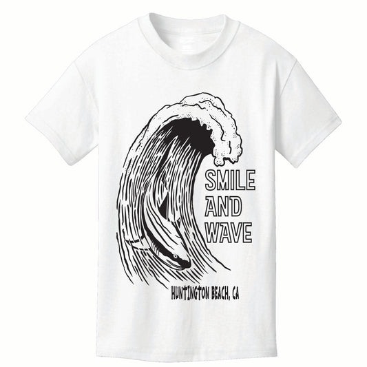 Smile and Wave Tee